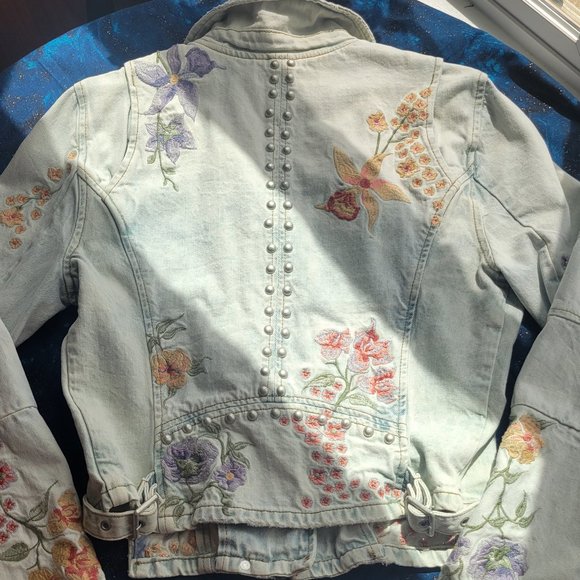 Blank NYC Jean Hardware Embroidered Jacket - Picture 2 of 5